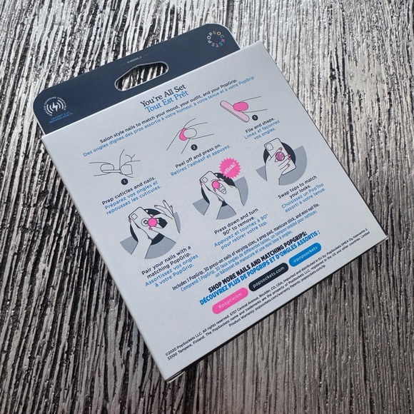 (NIB) PopSocket + Matching Nails 💅🏼 - Picture 2 of 3